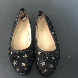 Old navy pointy flats kids size 2Y